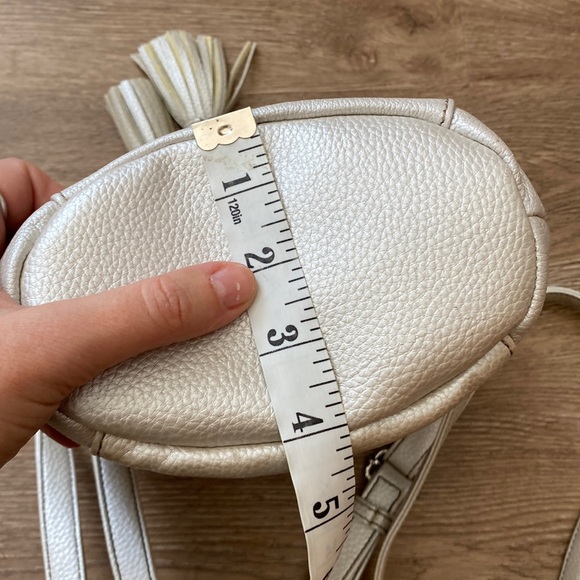 Tignanello leather crossbody purse with tassels. - Picture 8 of 13